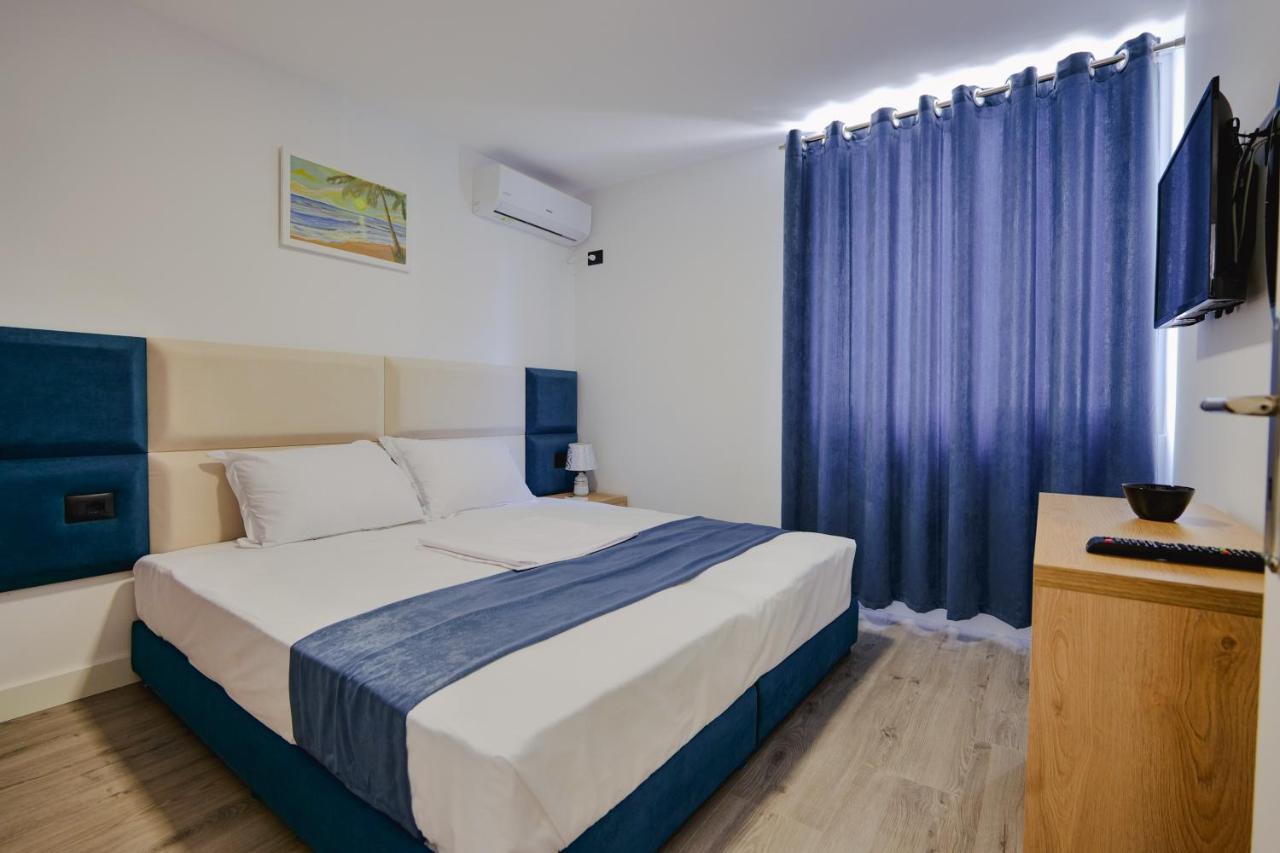 2E Apartments Sarandë Exteriör bild